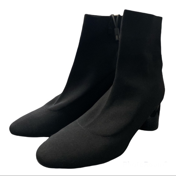 Zara Basic Black Fabric Round Heel Booties - Picture 2 of 7